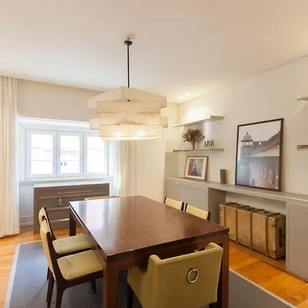 Apartment Flh Campo Pequeno Classic Charm With Garden
