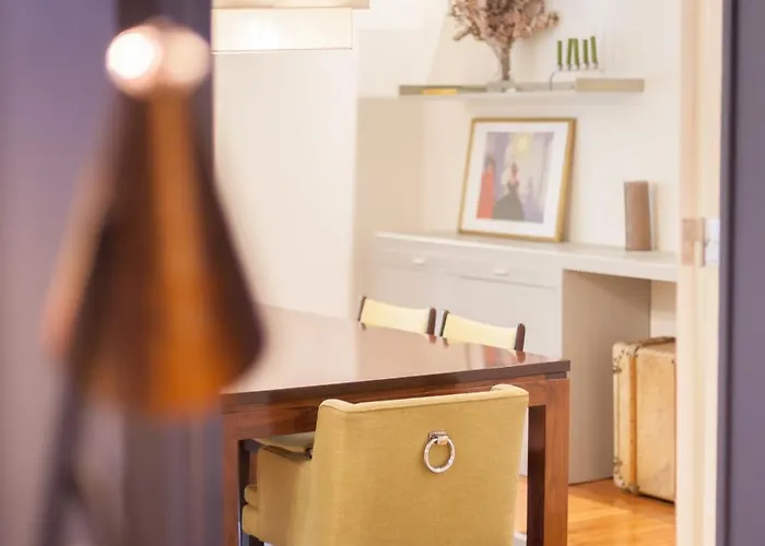 Apartamento Flh Campo Pequeno Classic Charm With Garden *